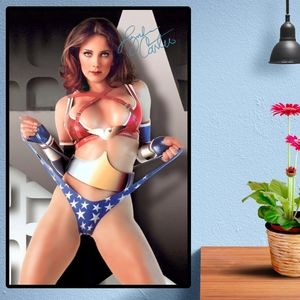 DC Comics | Art | Linda Carter Sexy Wonder Woman Poster Unframed 1x17